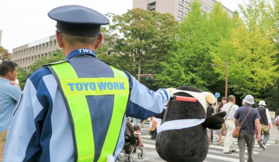 写真:イベント・パレードでの交通規制